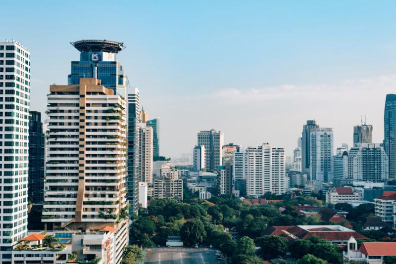 Bangkok needs more low-cost housing &  properties for the poor sector